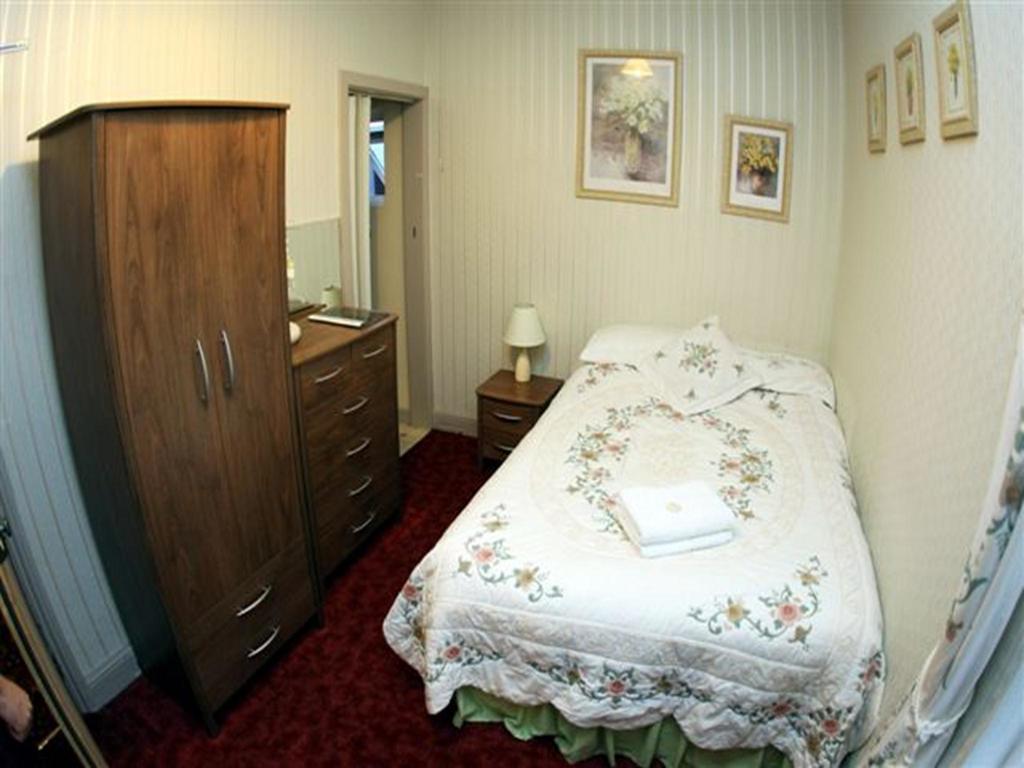 Lolly'S Hotel Blackpool Room photo